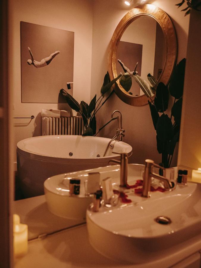 Maison Marie-Astrid, Suite Avec Balneo Privee Bordeaux Buitenkant foto